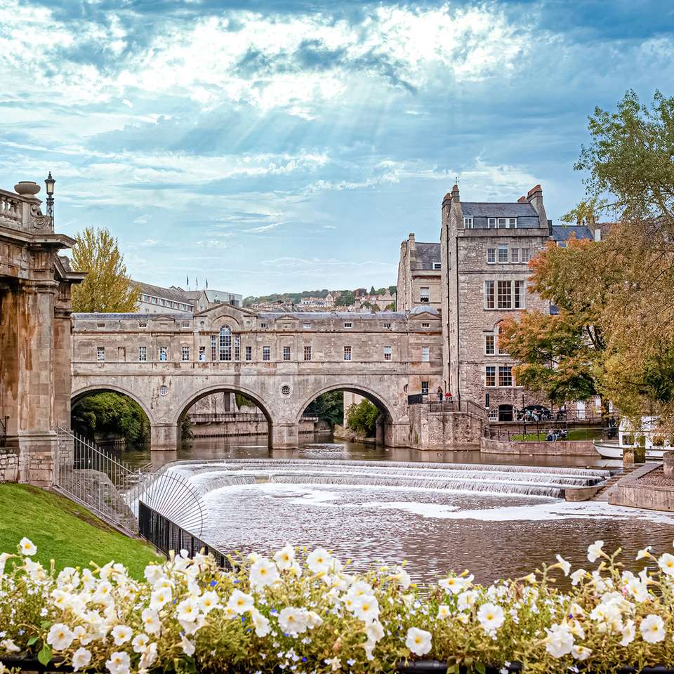 England in a Week - Contiki - England - Image 5