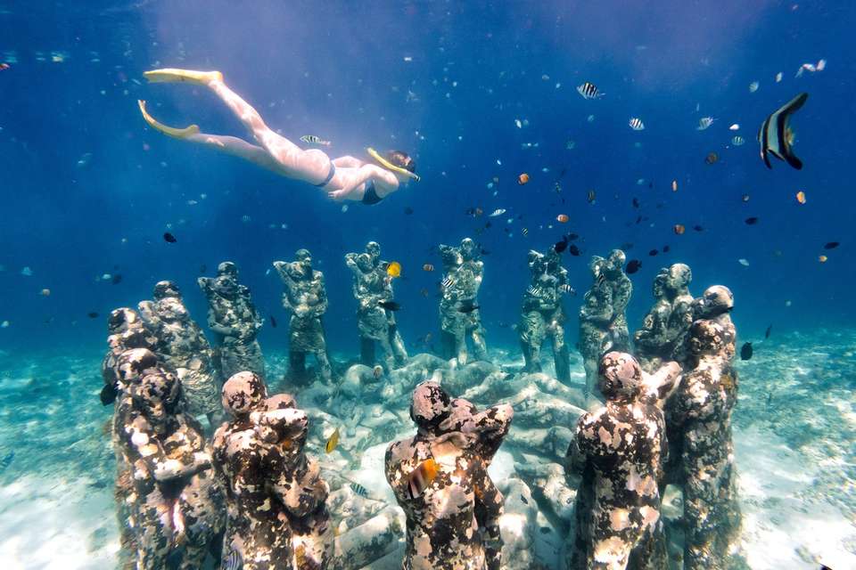 Epic Indonesia 15 Day - Intro Travel - Indonesia - Image 3