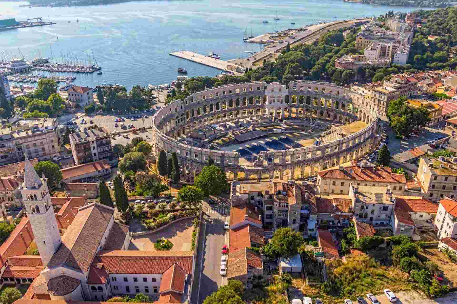 Escape To Pula 3 Days, Private Tour