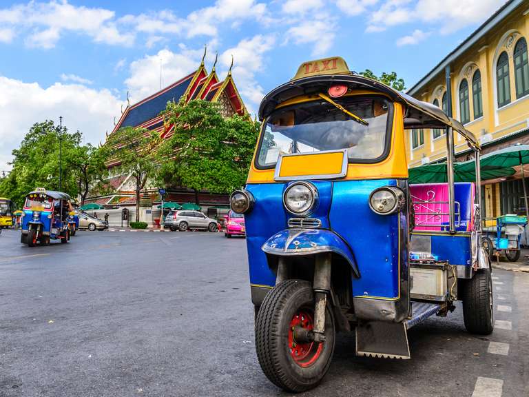 Essential Bangkok to Hanoi - 14 days trip - alternative tour available