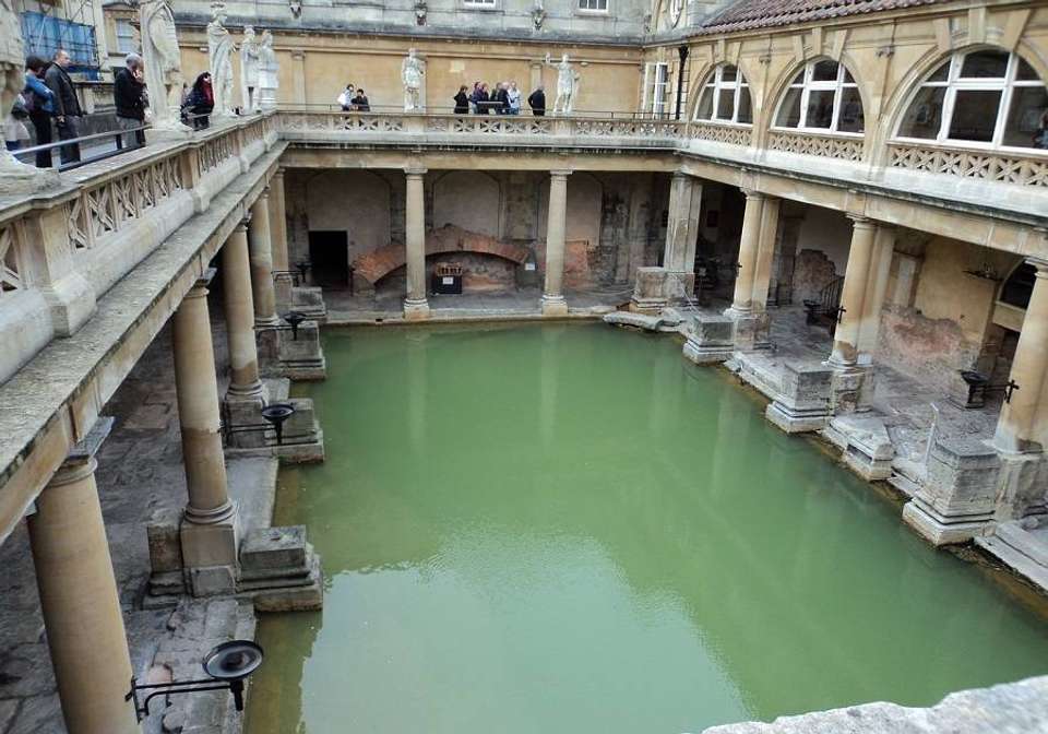 Essential Britain - Indus Travels - England - Image 1