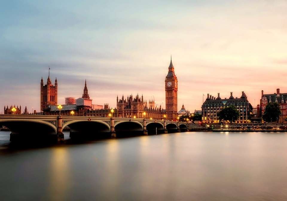 Essential Britain - Indus Travels - England - Image 3