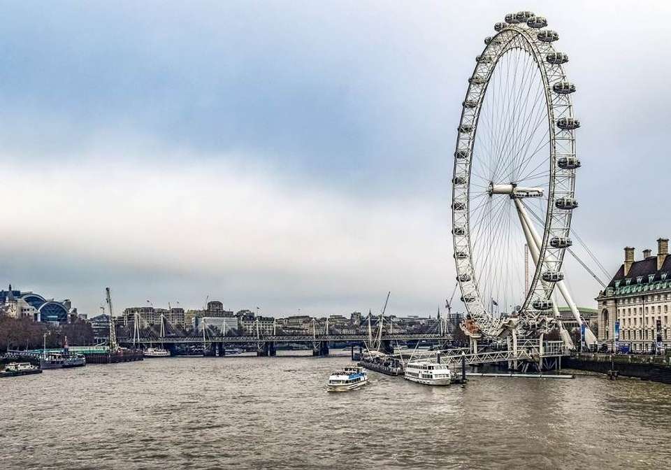 Essential Britain - Indus Travels - England - Image 8
