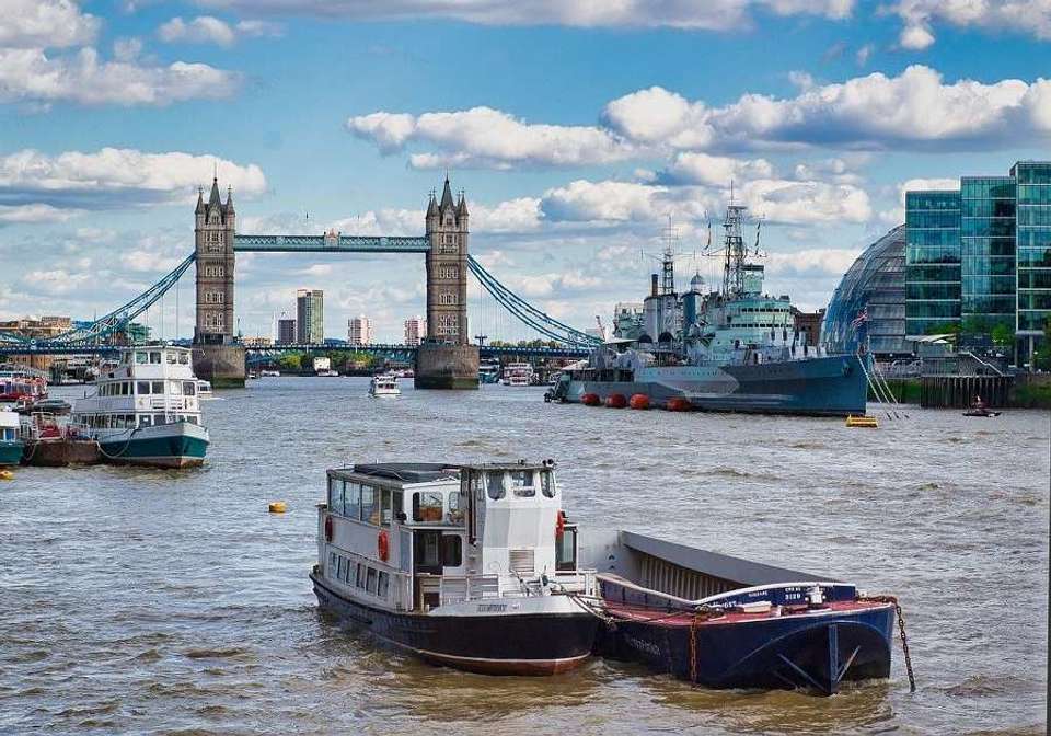 Essential Britain - Indus Travels - England - Image 9