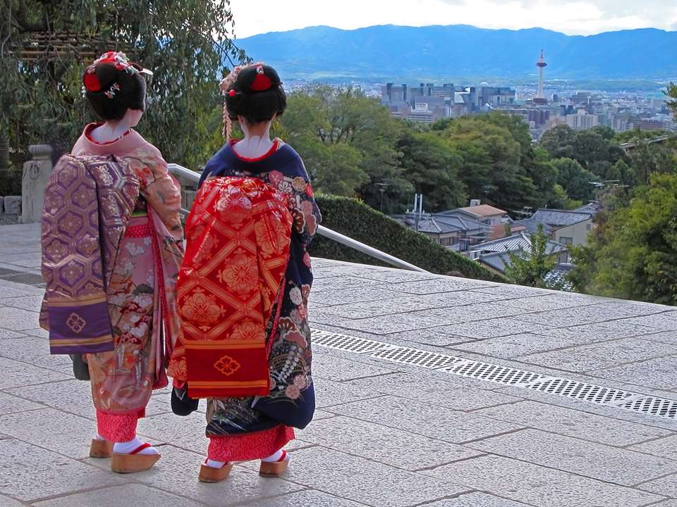 Essential Japan Explorer - 13 Days - On The Go Tours - Japan