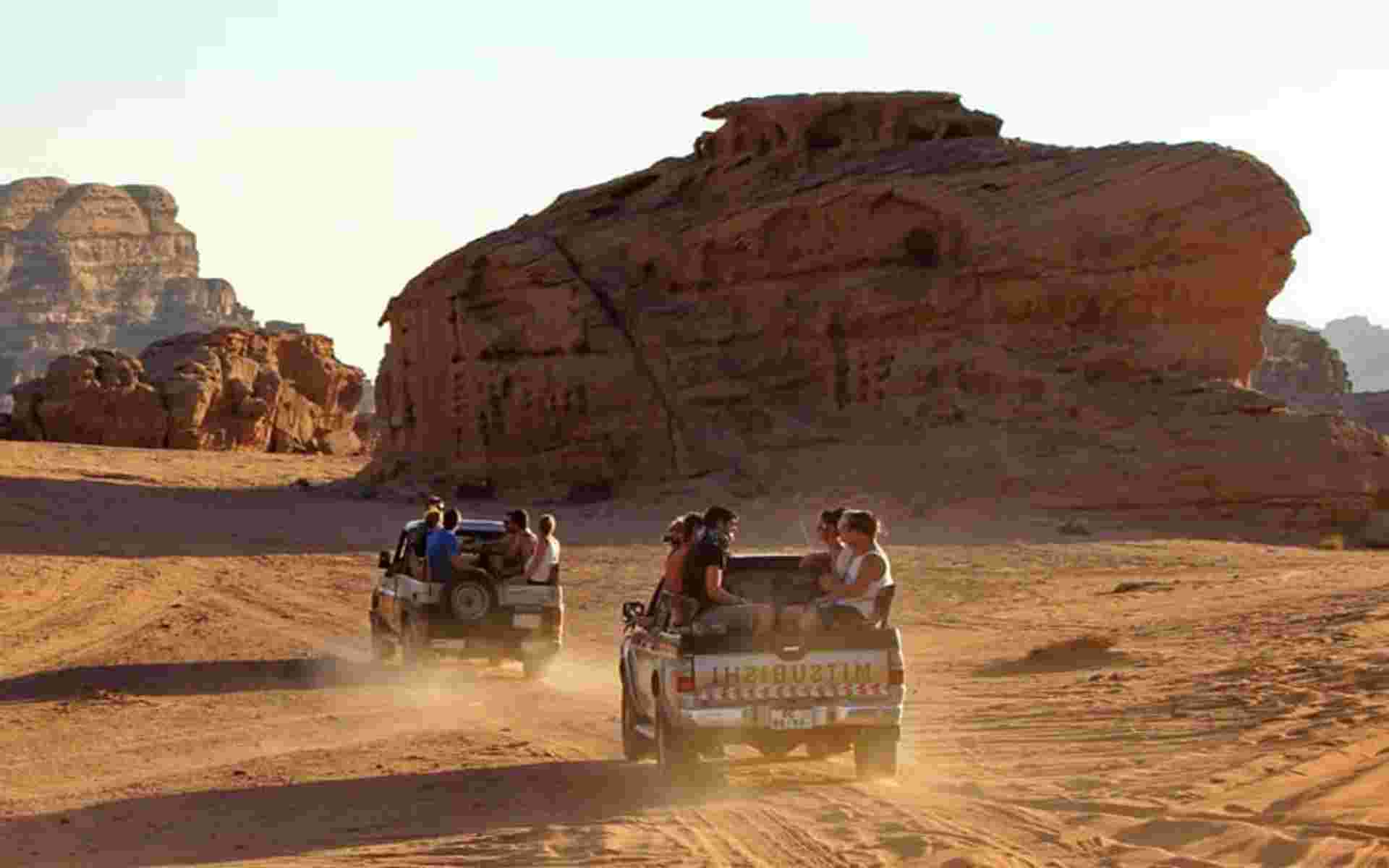 Essential Jordan & Egypt (5 & 4 Star Hotels)