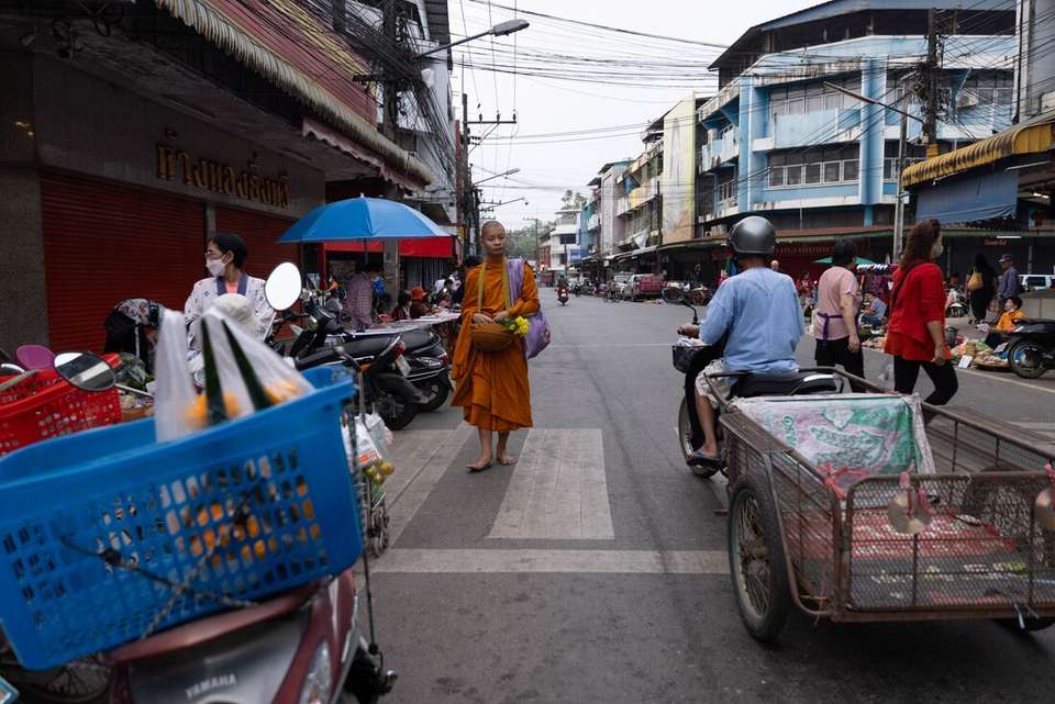 Essential Thailand & Laos - Intrepid Travel - Thailand - Image 8