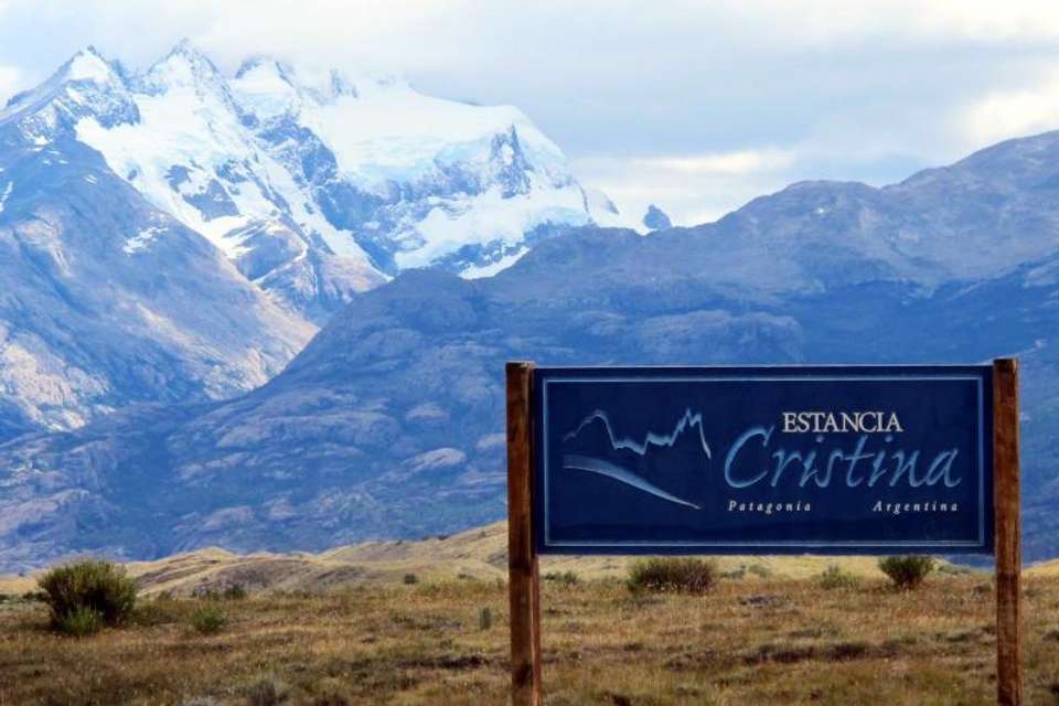 Estancia Cristina & Fossil Canyon Trek - Tangol Tours - Argentina - Image 1