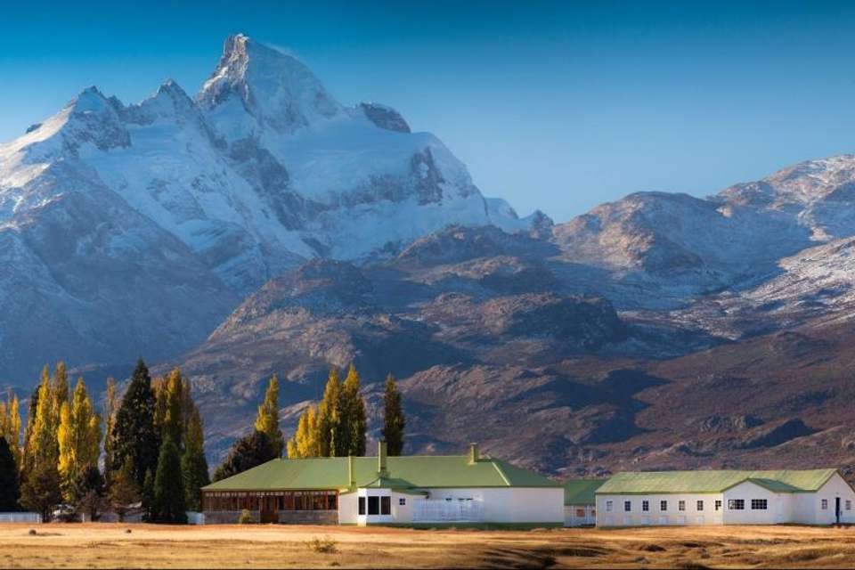 Estancia Cristina & Fossil Canyon Trek - Tangol Tours - Argentina - Image 3