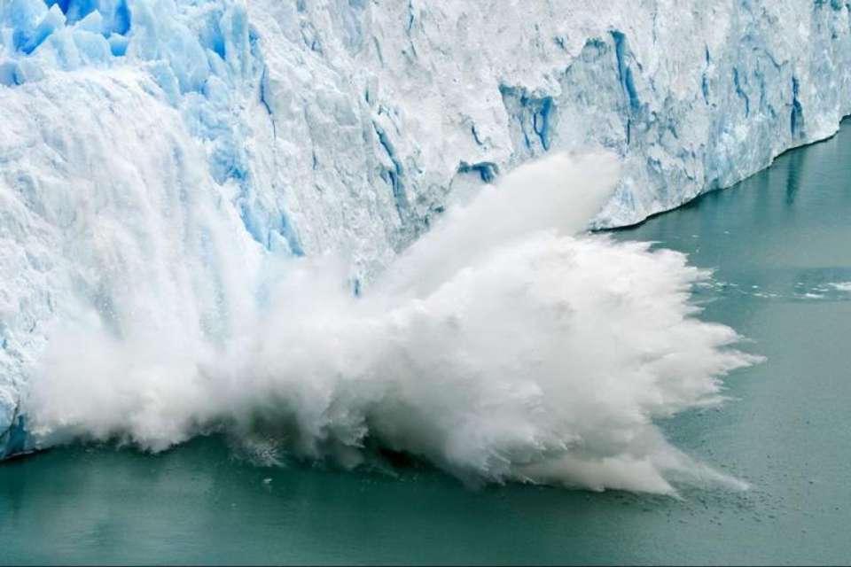 Estancia Cristina & Upsala Glacier Cruise - Tangol Tours - Argentina - Image 3