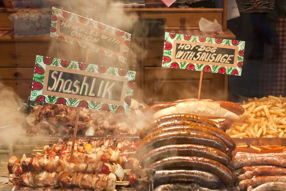 Europe Christmas Markets: Budapest to Zagreb - Intrepid Travel - Hungary - Image 5