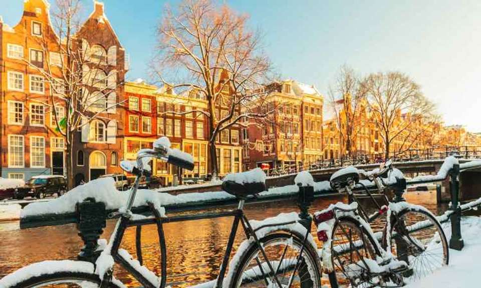 Europe Taster Christmas - Expat Explore - France - Image 13
