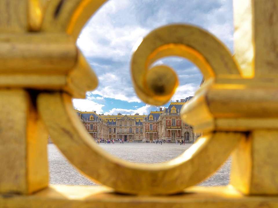 European Accent - Costsaver - Holland