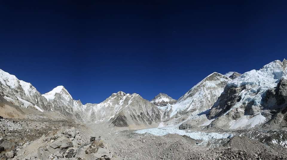 Everest 3 Passes Circuit Trek without EBC 16 Days  - Alpine Club Of Himalaya - Nepal - Image 4