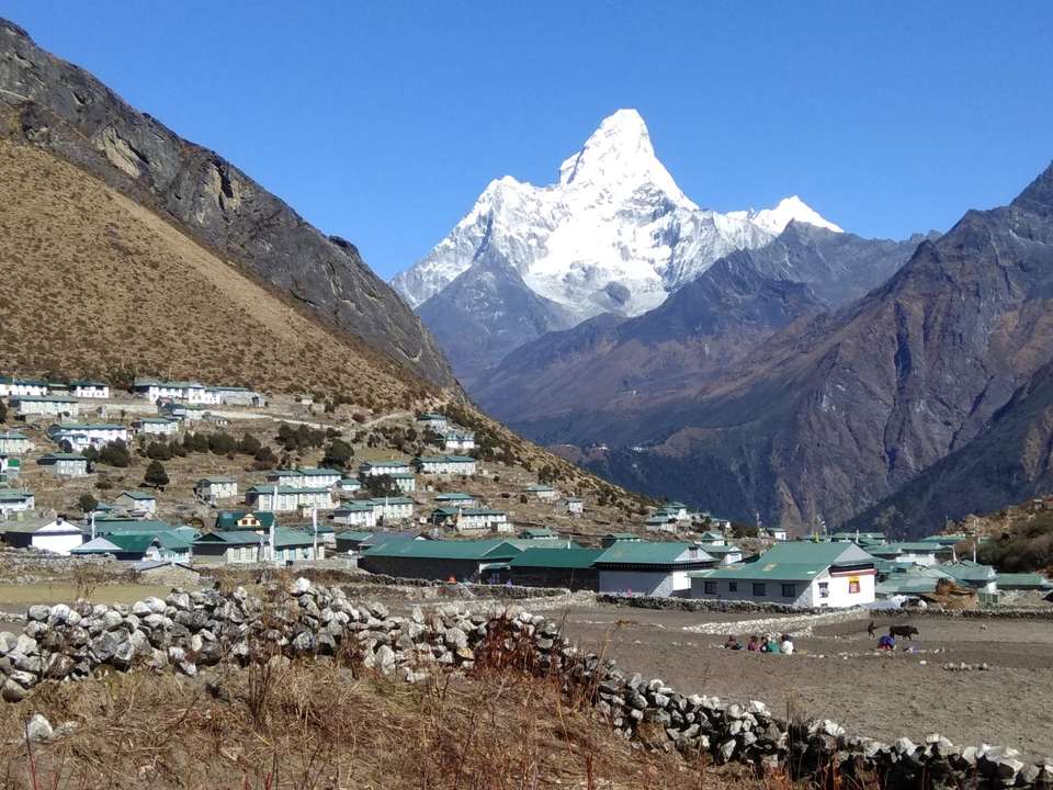 Everest & Gokyo Lakes Circuit - Exodus Adventure Travels - Nepal - Image 7
