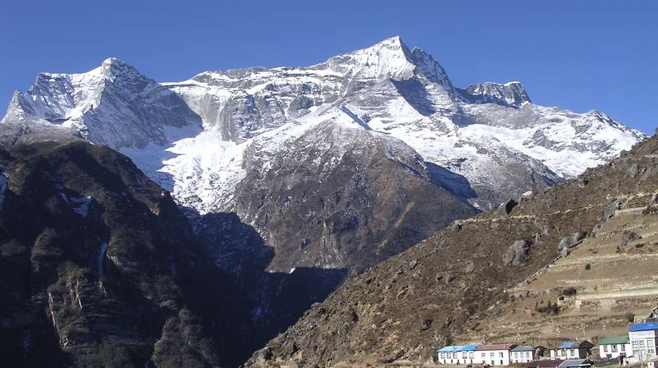 Everest-at-a-glance Trek - Buddha Treks And Expedition - Nepal - Image 4