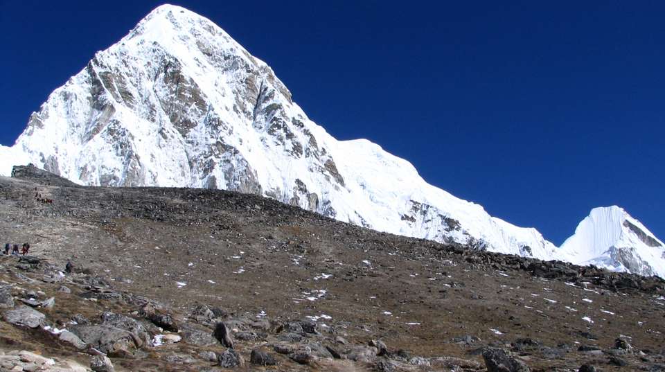 Everest Base Camp - 3 Passes Adventure Trek - Buddha Treks And Expedition - Nepal - Image 8