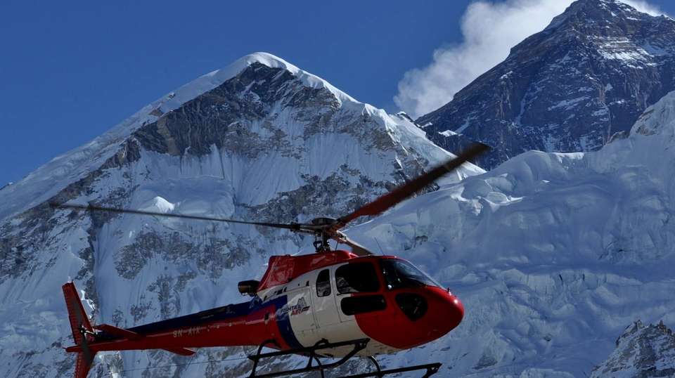 Everest Base Camp and Fly Back by Helicopter- 12 Days - Alpine Club Of Himalaya - Nepal - Image 2