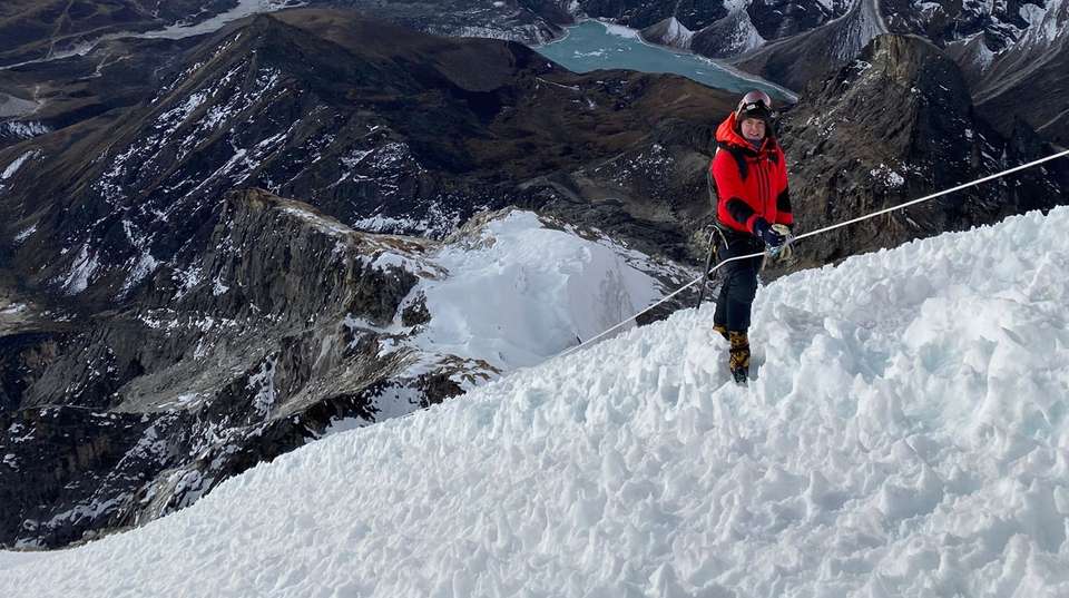 Everest Base Camp & Lobuche East Peak - Nepal Climbing Adventure Pvt. Ltd. - Nepal - Image 2