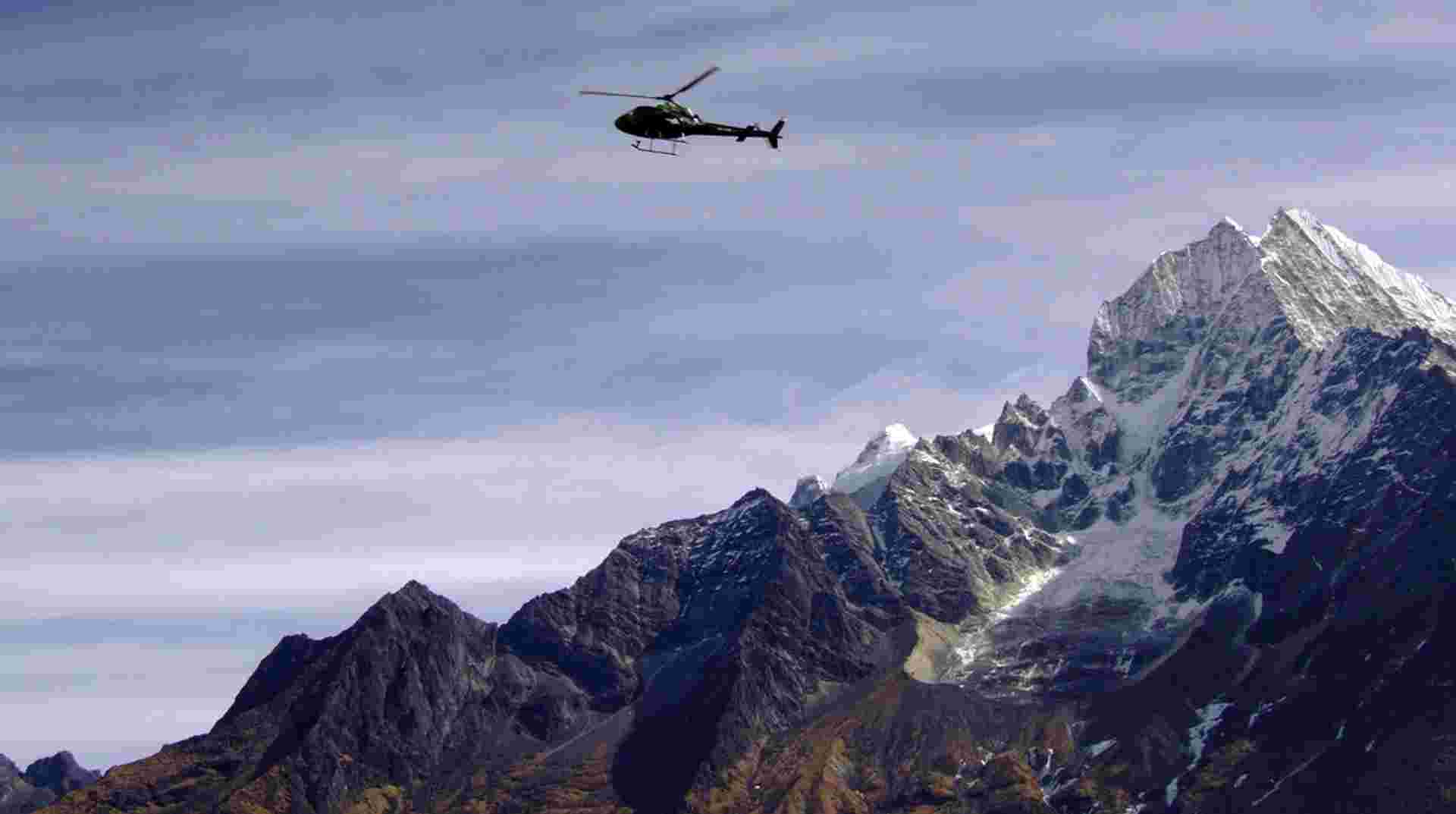 Everest Base Camp Helicopter Tour