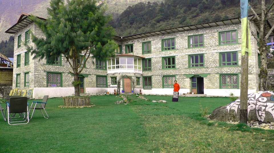 Everest Base Camp Luxury Lodge Trek - Himalayan Glacier Adventure And Travel Company - Nepal - Image 2