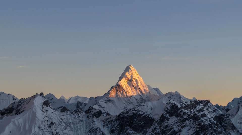 Everest Base Camp Luxury Trek - Altitude Himalaya Pvt. Ltd. - Nepal - Image 5