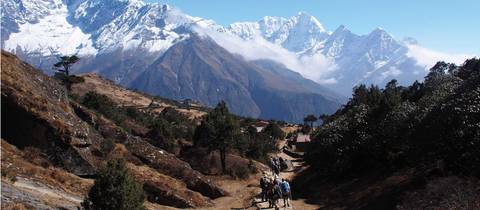 Nepal Guided And Escorted Tours: Everest Base Camp Over 55's In Comfort