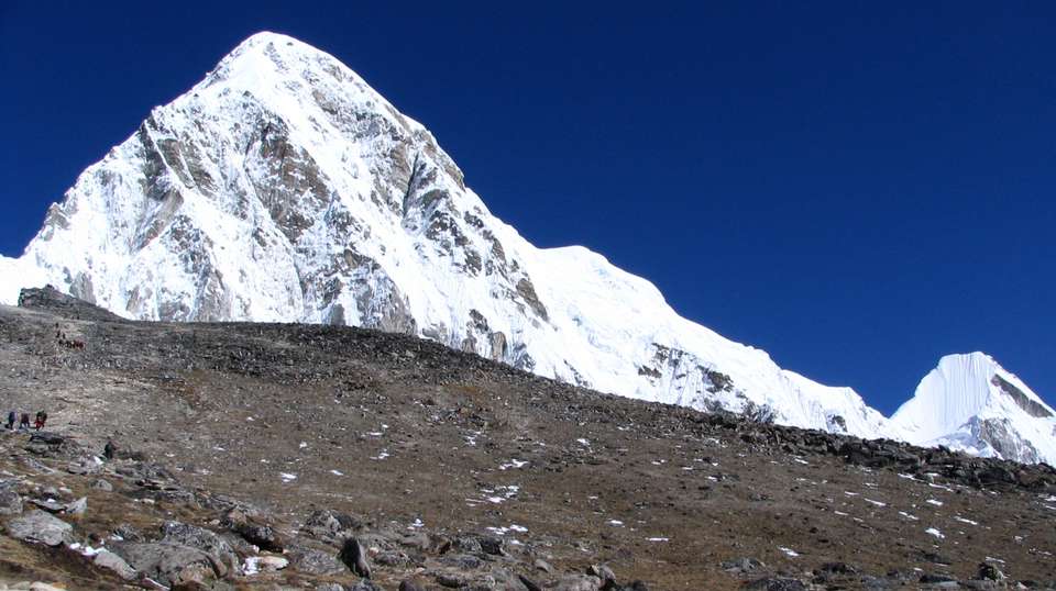 Everest Base Camp Trek - Buddha Treks And Expedition - Nepal - Image 4