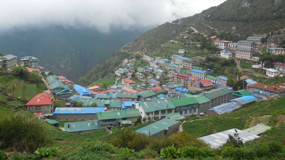 Everest Base Camp Trek - Himalayan Trekking And Tours (p) Ltd - Nepal - Image 7