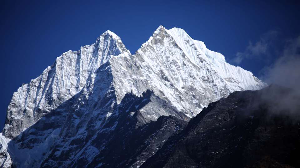 Everest Base Camp Trek - Travel Max Guide - Nepal - Image 3