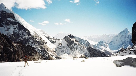 Image 2 of 5