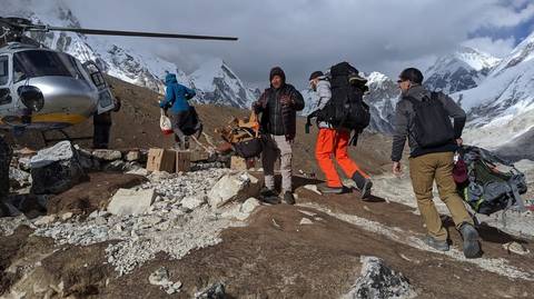 Everest Base Camp Trek With Helicopter Return To Lukla - Winter Tours