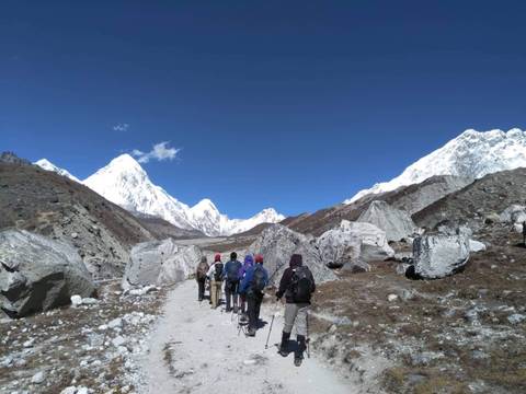 Everest Base Camp Trekking In Nepal - 14 Days