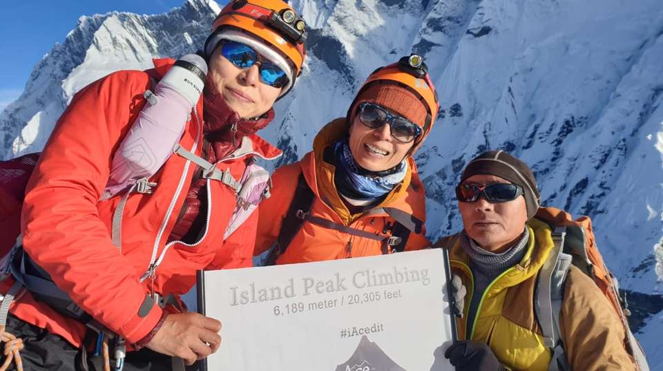 Everest Base Camp with Island Peak - Ace The Himalaya - Nepal - Image 7