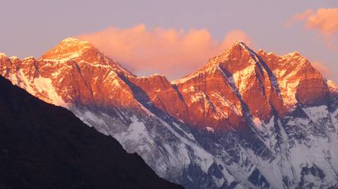 Kathmandu Mountain Flights Tour: Everest Flight