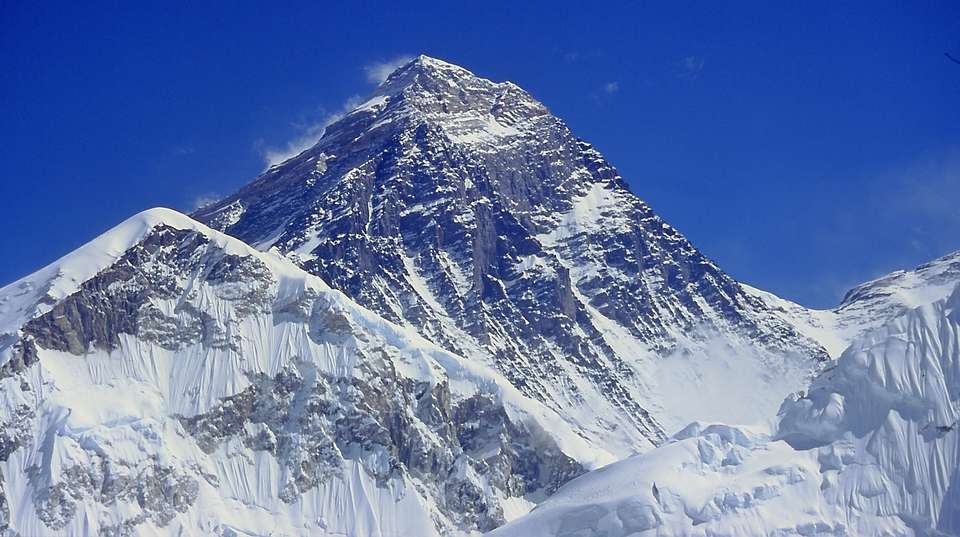 Everest High Passes Trek - Himalayan Glacier Adventure And Travel Company - Nepal - Image 3