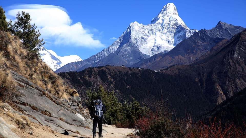 Everest Three Passes Trek - Travel Max Guide - Nepal - Image 3