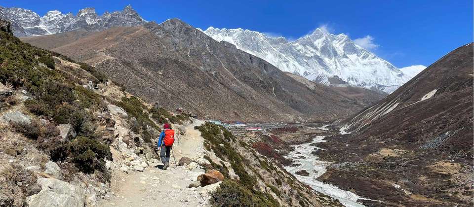 Everest Three Passes Trek - World Expeditions - Nepal - Image 4