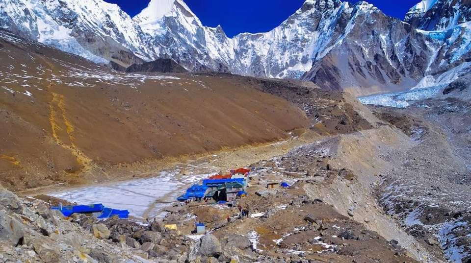 Everest Three Passes Trek - undefined - Image 4