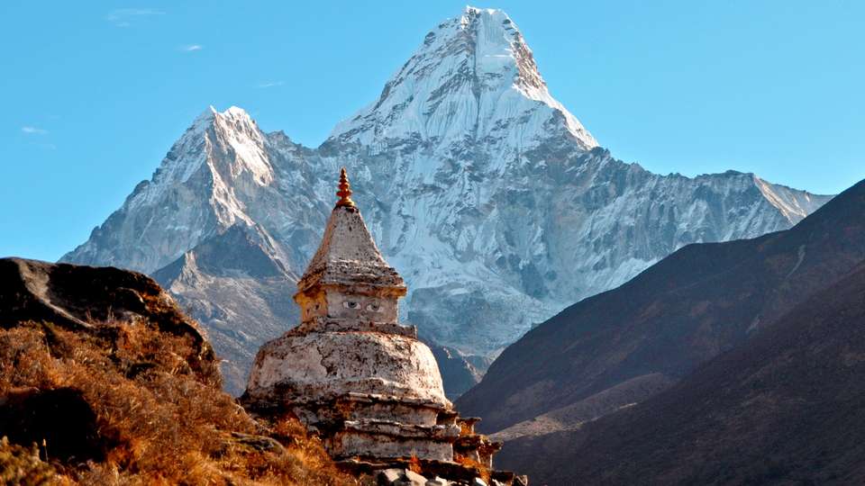 Everest Treks in Comfort - Exodus Adventure Travels - Nepal - Image 12