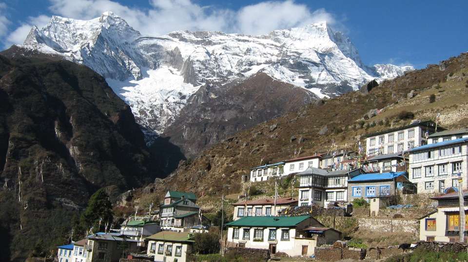 Exclusive Everest Base Camp Trek - Makalu Adventure - Nepal - Image 3