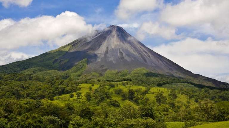 Costa Rica Zip lining Tour: Exclusive Family Expedition in Paradise