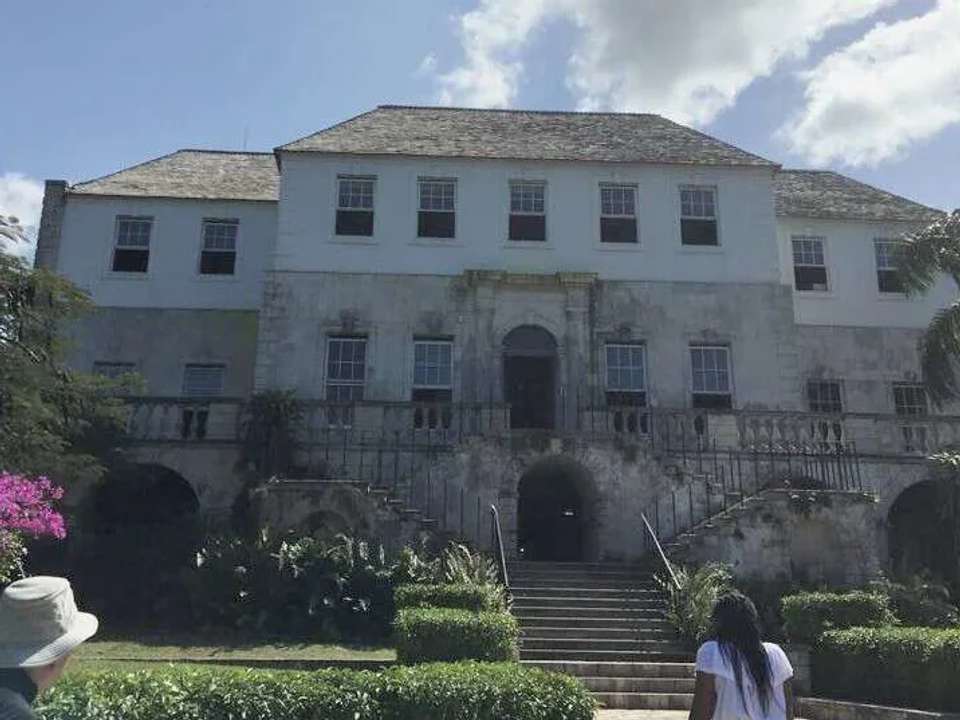 Image 9 of 16