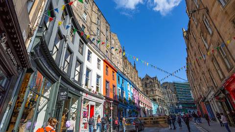 London Natural Landmarks Sightseeing Tour: Exploring Britain And Ireland Featuring England, Ireland, Scotland And Wales