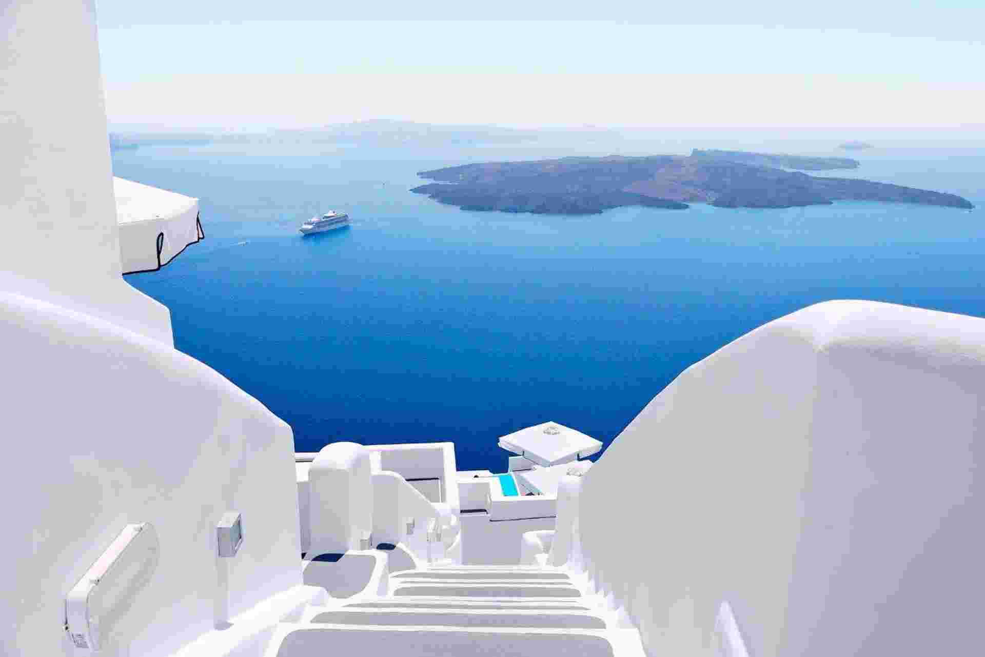 Exploring Greece With Athens, Delphi, Meteora, Mykonos And Santorini, Private Tour