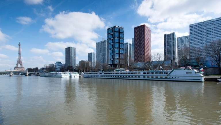 Extraordinary Paris (port-to-port cruise) trip - alternative tour available