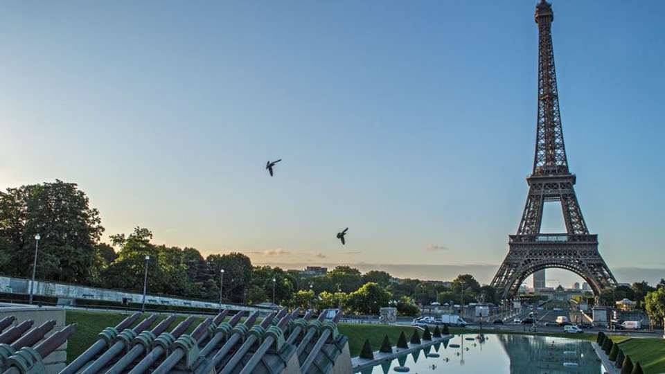 Fall Festival: Legendary Paris - Tweet World Travel - France - Image 4
