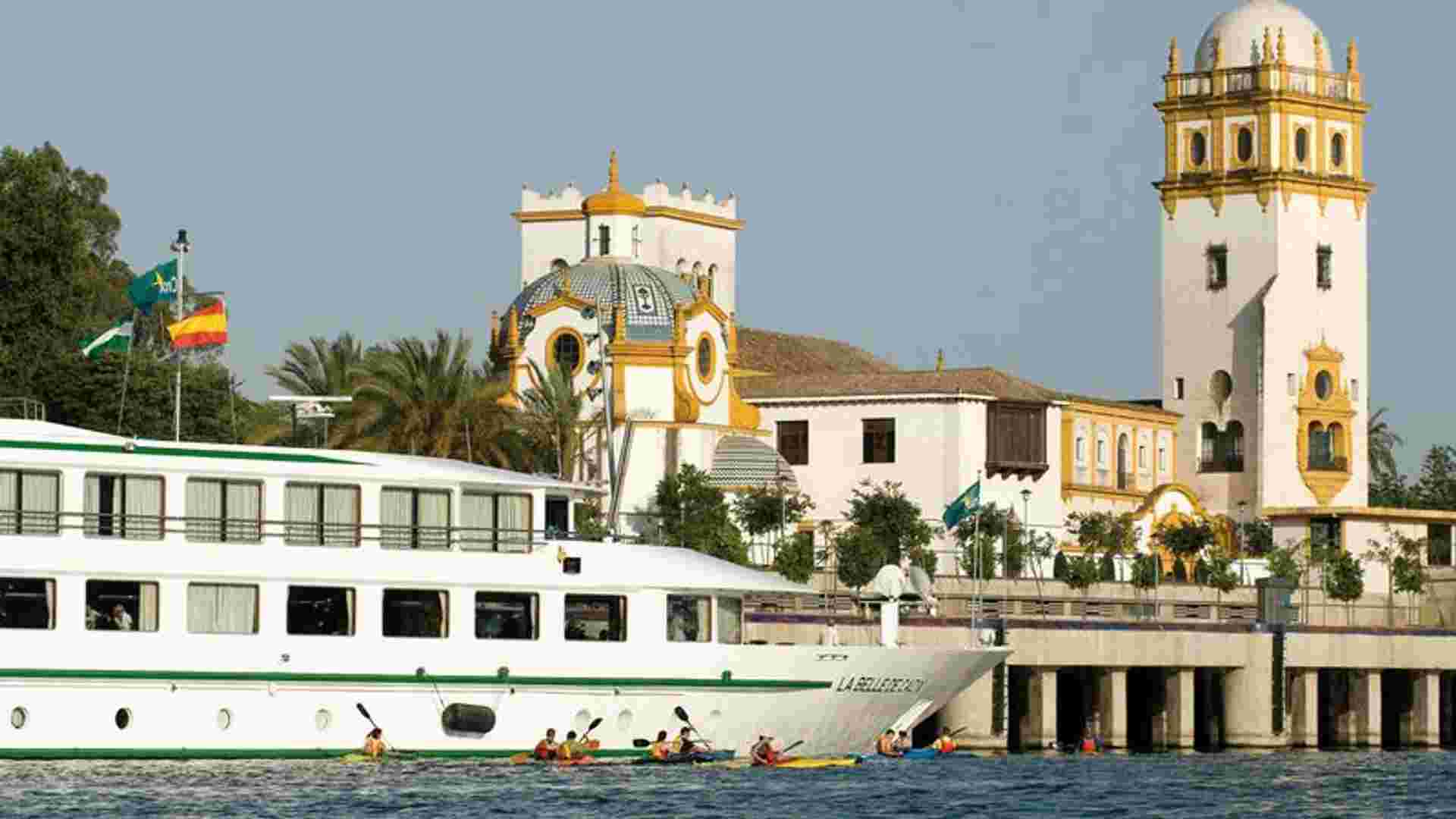 Family Club - Andalusia: Traditions, Gastronomy and Flamenco (port-to-port cruise)