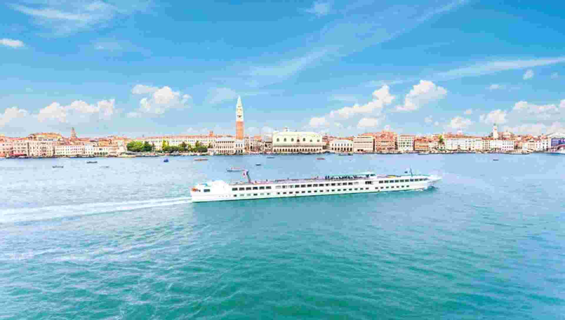 Family Club - Timeless Venice (port-to-port package)