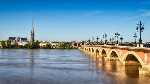 Family Cruise In Bordeaux-the Land And Its History (port-to-port Cruise)